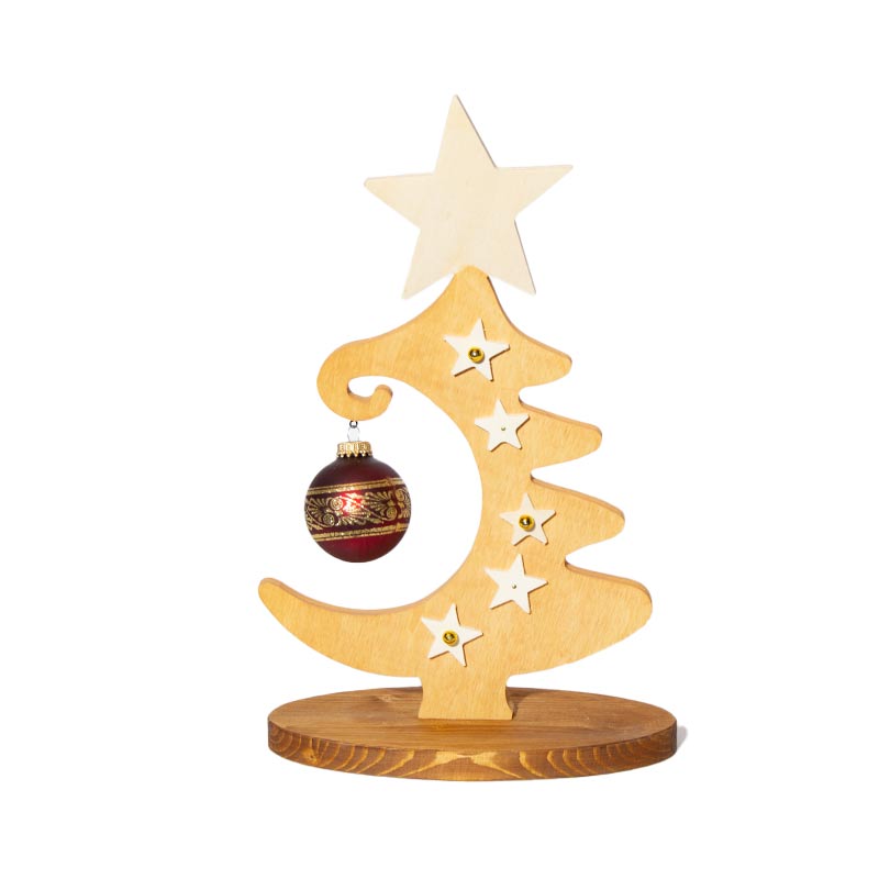 Tannenbaum mit Kugel